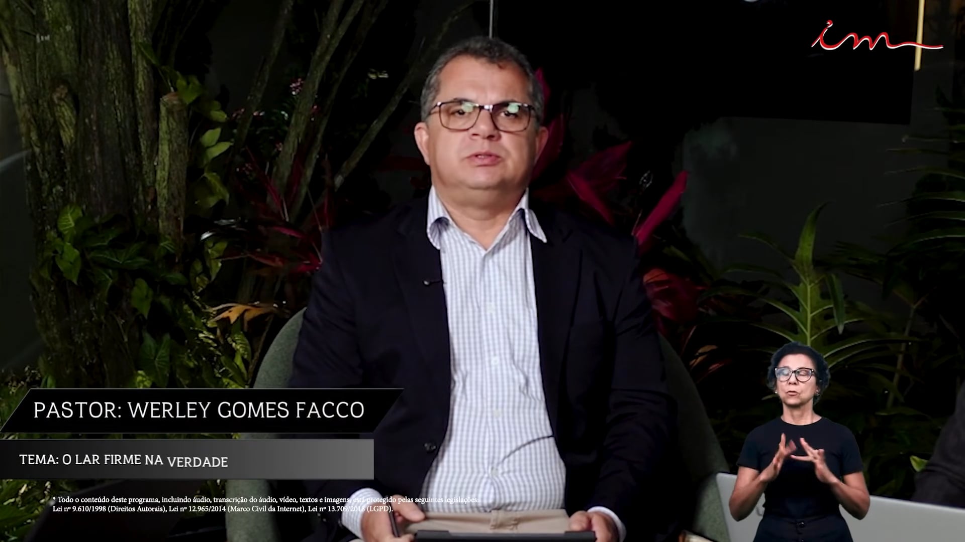 Casa Edificada na Rocha