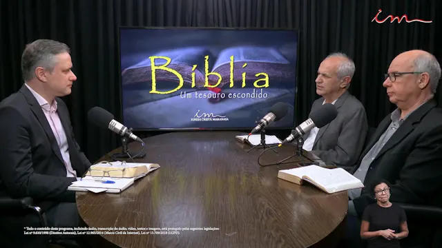 A Capa Babilônica de Acã: O Pecado Es...
