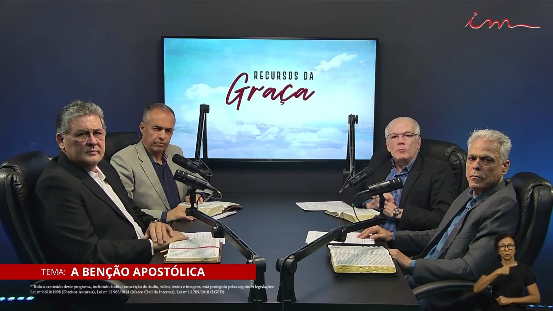 Bênção Apostólica: A Trindade em Ação