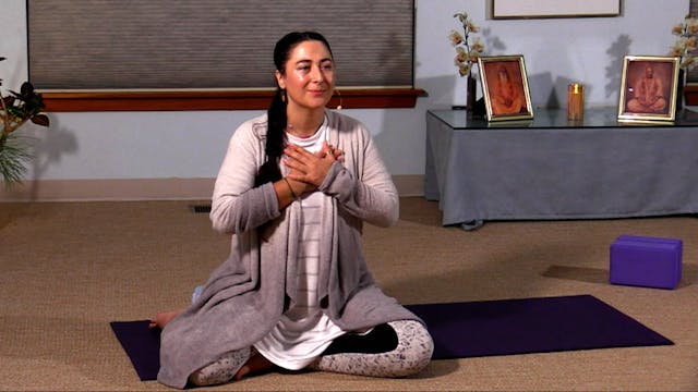 Hatha Yoga - Level 2-3 with Malati Ku...