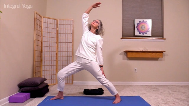 Hatha Yoga for Strength & Awareness: Level 1-2 with Hope Mell