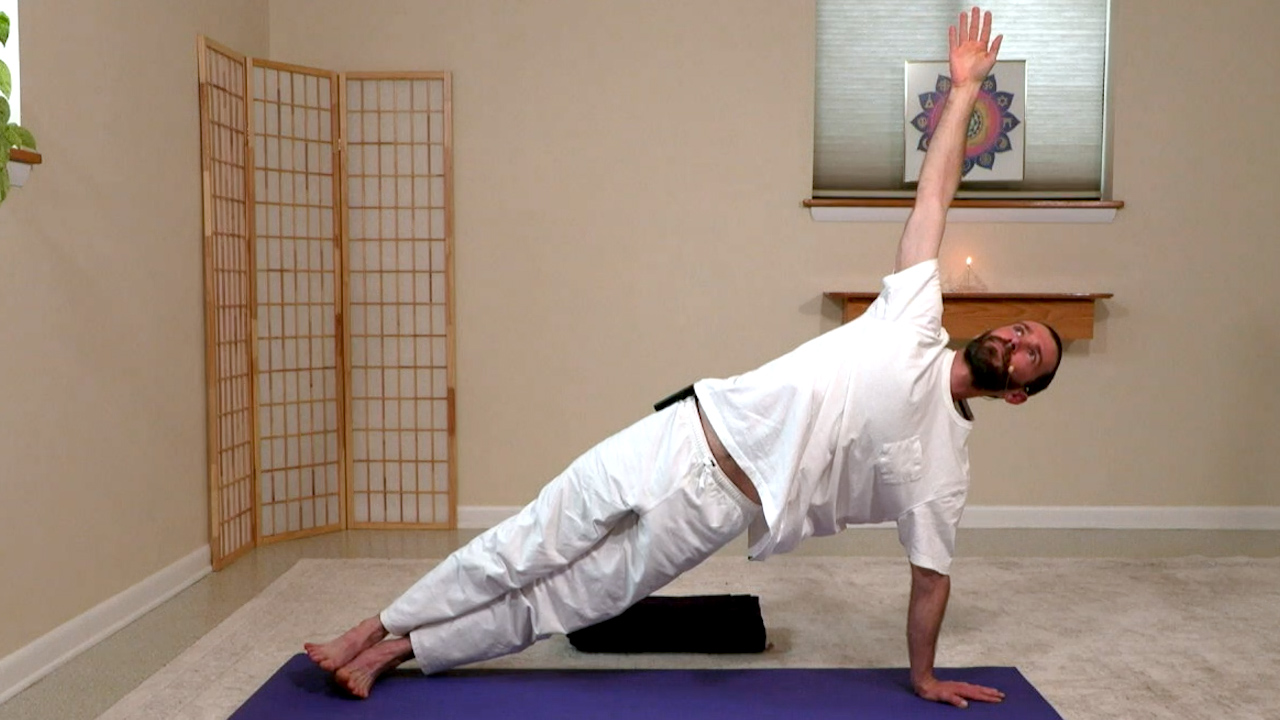 Hatha Yoga - Level 2 with Zac Parker - March 25, 2021
