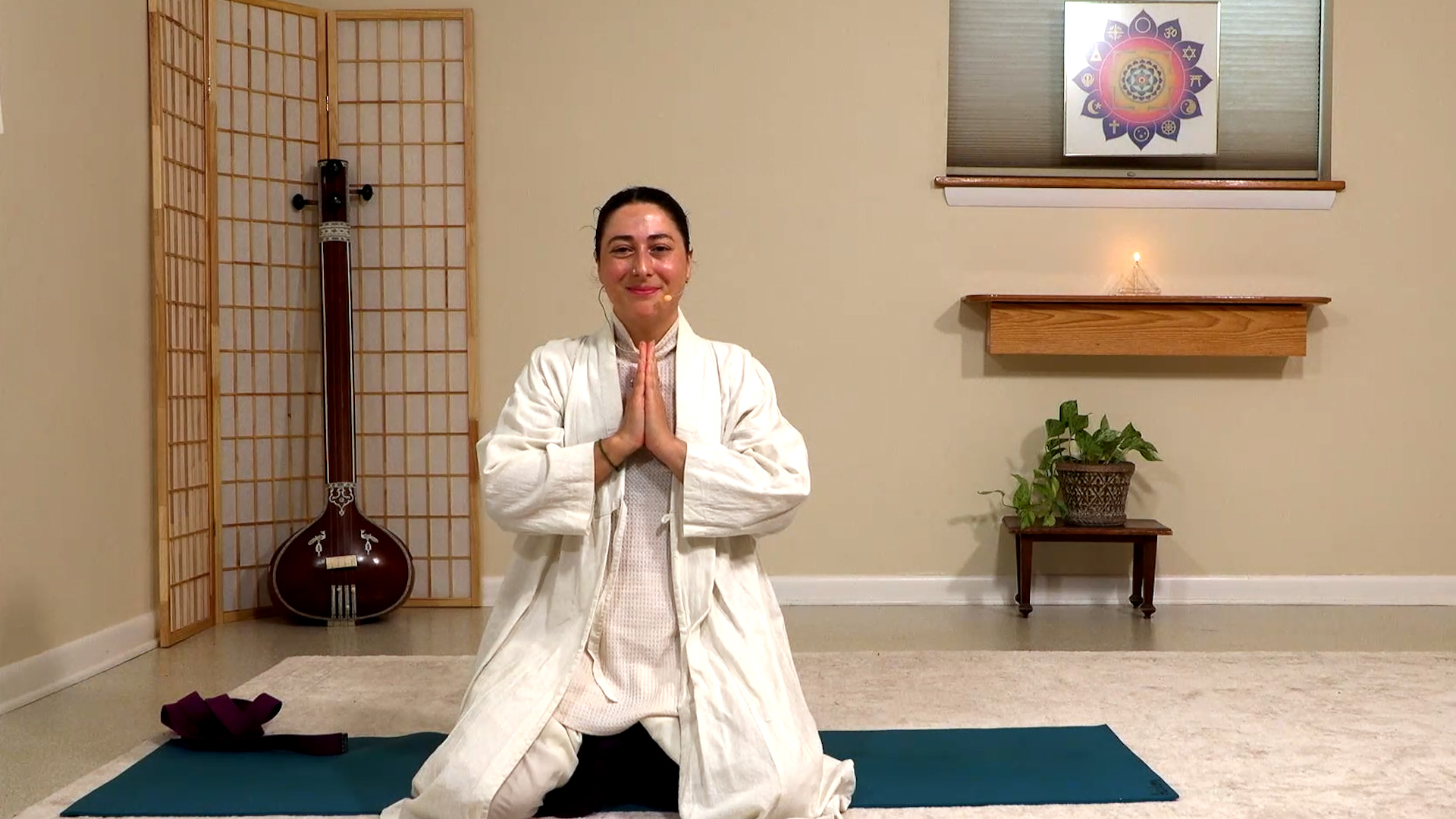 Hatha Yoga - Level 2-3 with Malati Kurashvili - March 28, 2021