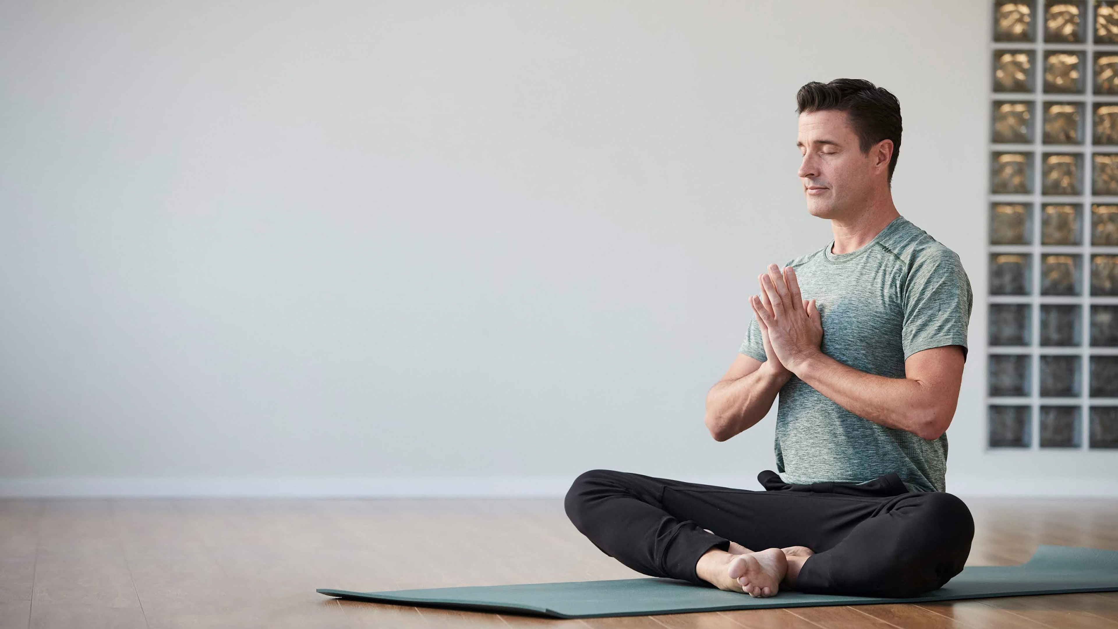 Exploring Somatic Wisdom: A Conversation with James Knight