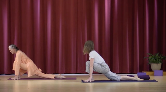 Hatha Yoga - Level 1 with Saci Murphy - April 5, 2020