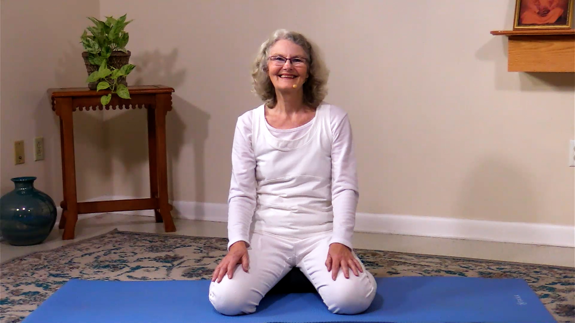 Hatha Yoga - Mixed Level with Hope Mell - October 31, 2020