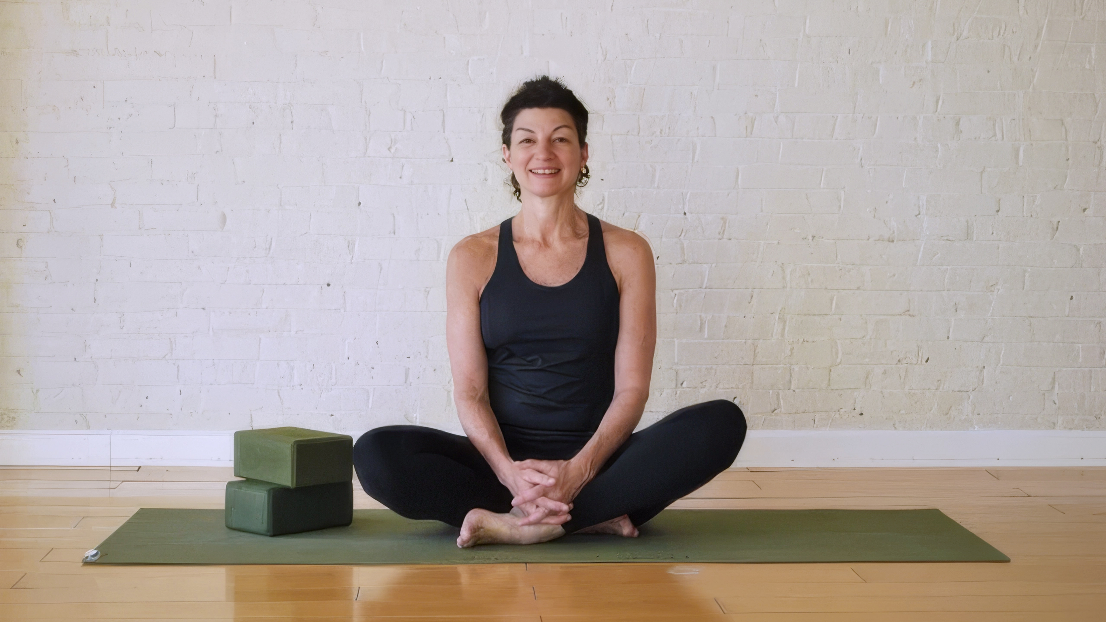 Overcoming Imposter Syndrome in Yoga Teaching: A Conversation with Karen Fabian