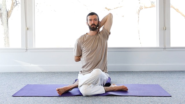 Hatha Yoga - Focus on Shoulders with Zac Parker - 42 min.