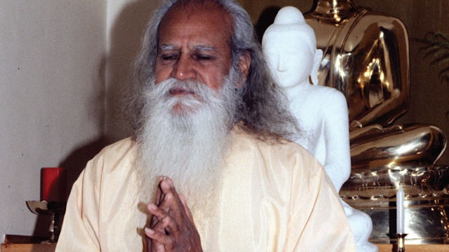 Cultivating Non-Attachment with Swami Satchidananda