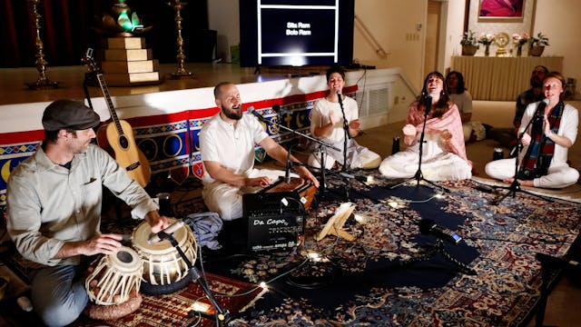 Sita Ram Bolo Ram: Live at Satchidana...