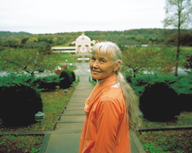 Swami Vidyananda, Senior Sannyasi, E-RYT 500, C-IAYT