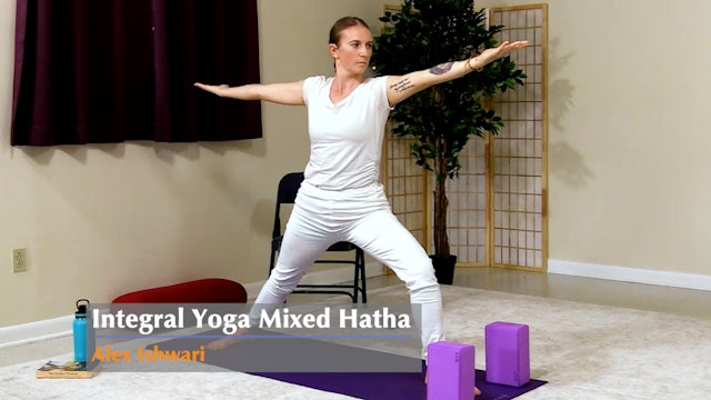 Hatha Yoga - Mixed Level with Alex Ishwari - April 11, 2021