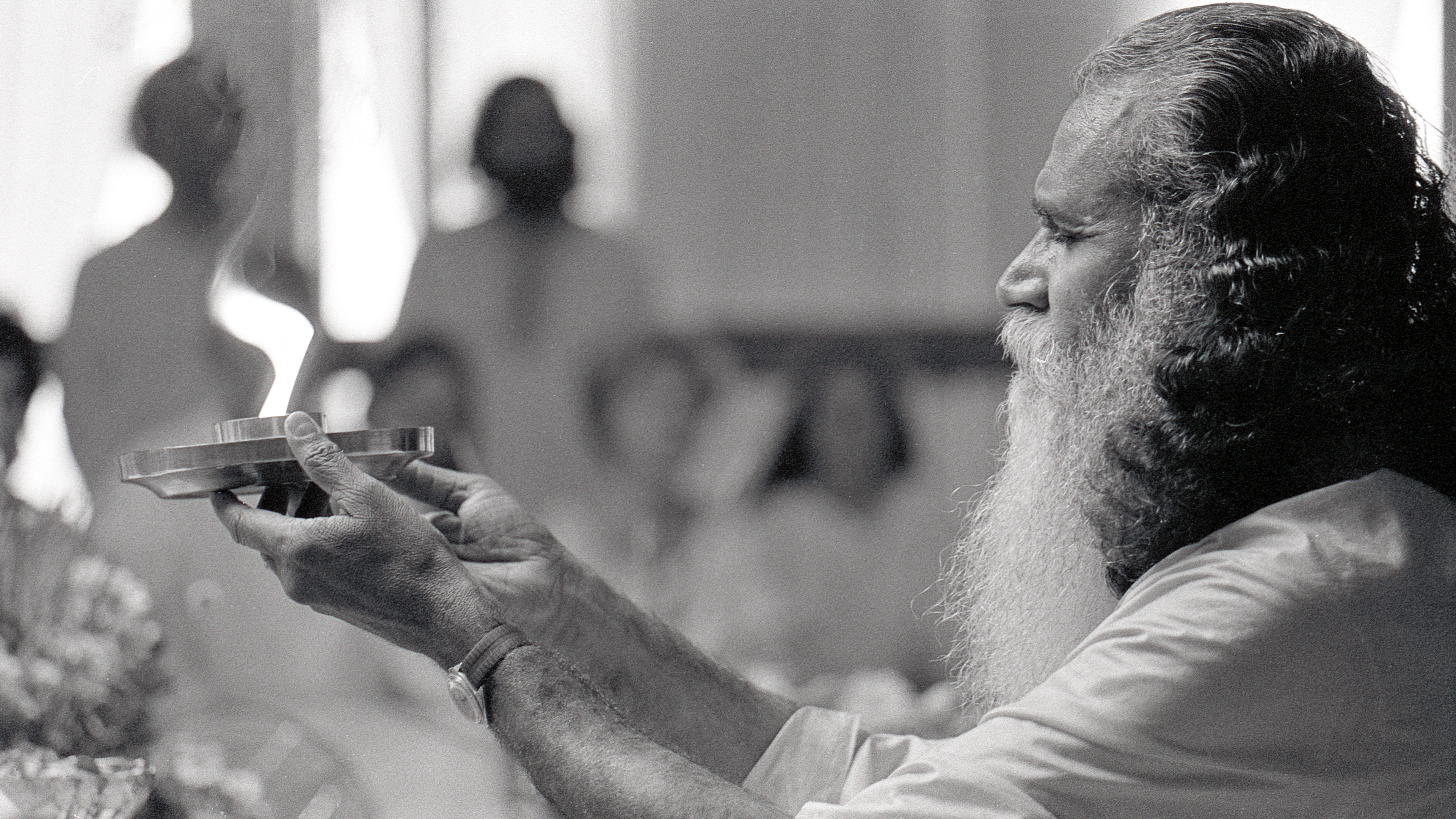 The Guru is the Omnipresent Conciousness: Satsang with Swami Satchidananda