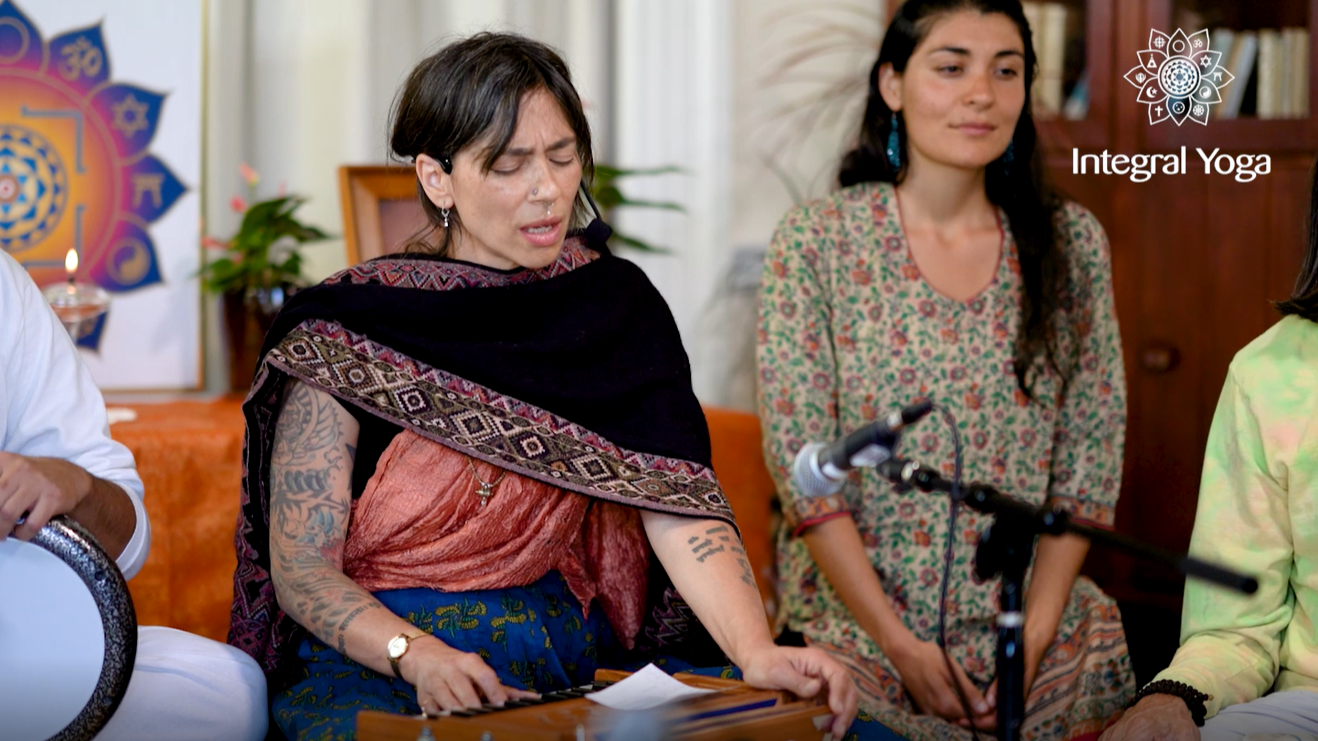 Integral Yoga Community Kirtan with Astrud Castillo