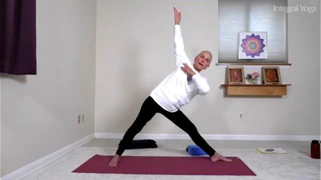 Yoga for Strong Bones with Satya Gree...