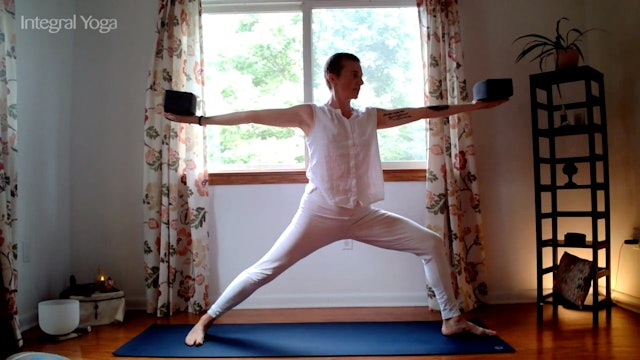 60 min. Hatha Yoga - Level 2 with Alex Ishwari
