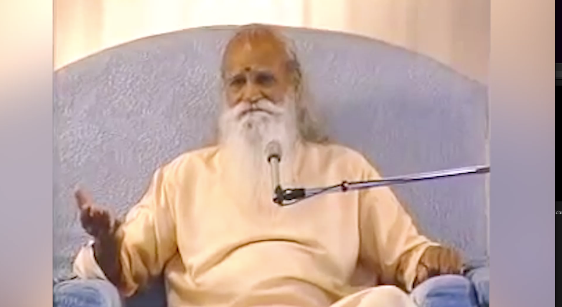 Santosha: Don't Run After Things - A Talk by Sri Swami Satchidananda