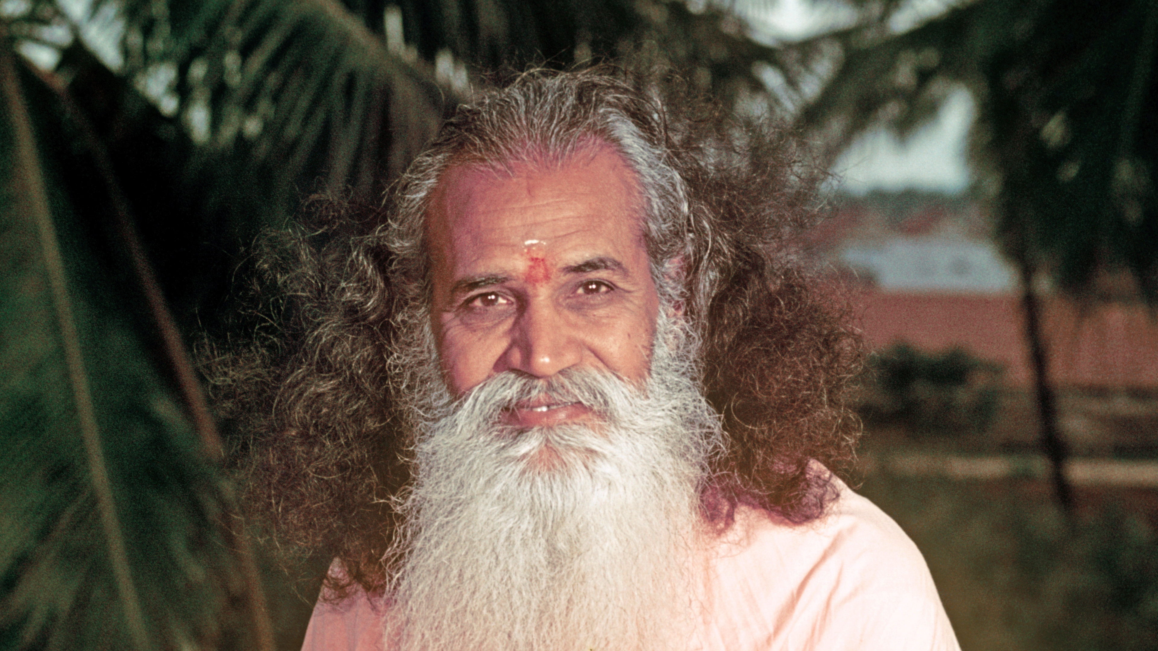 Healing the Body and Mind With Yoga and Meditation - Pt 1: Swami Satchidananda