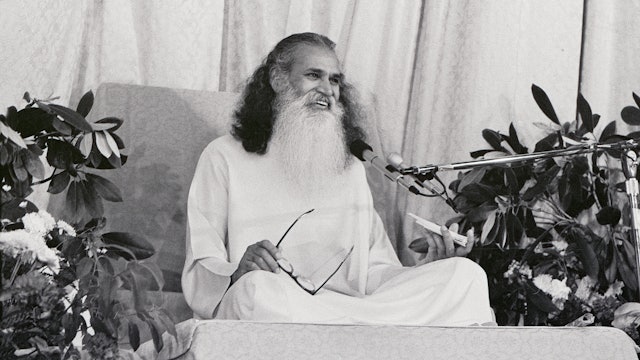 Essential Teachings for Life: Satsang with Swami Satchidananda