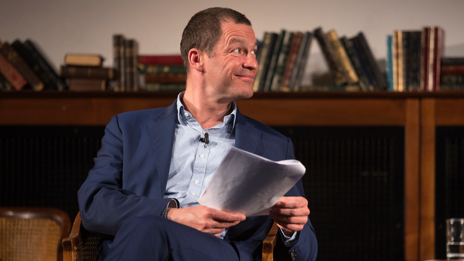 Jane Austen vs Emily Brontë The Queens of English Literature Debate