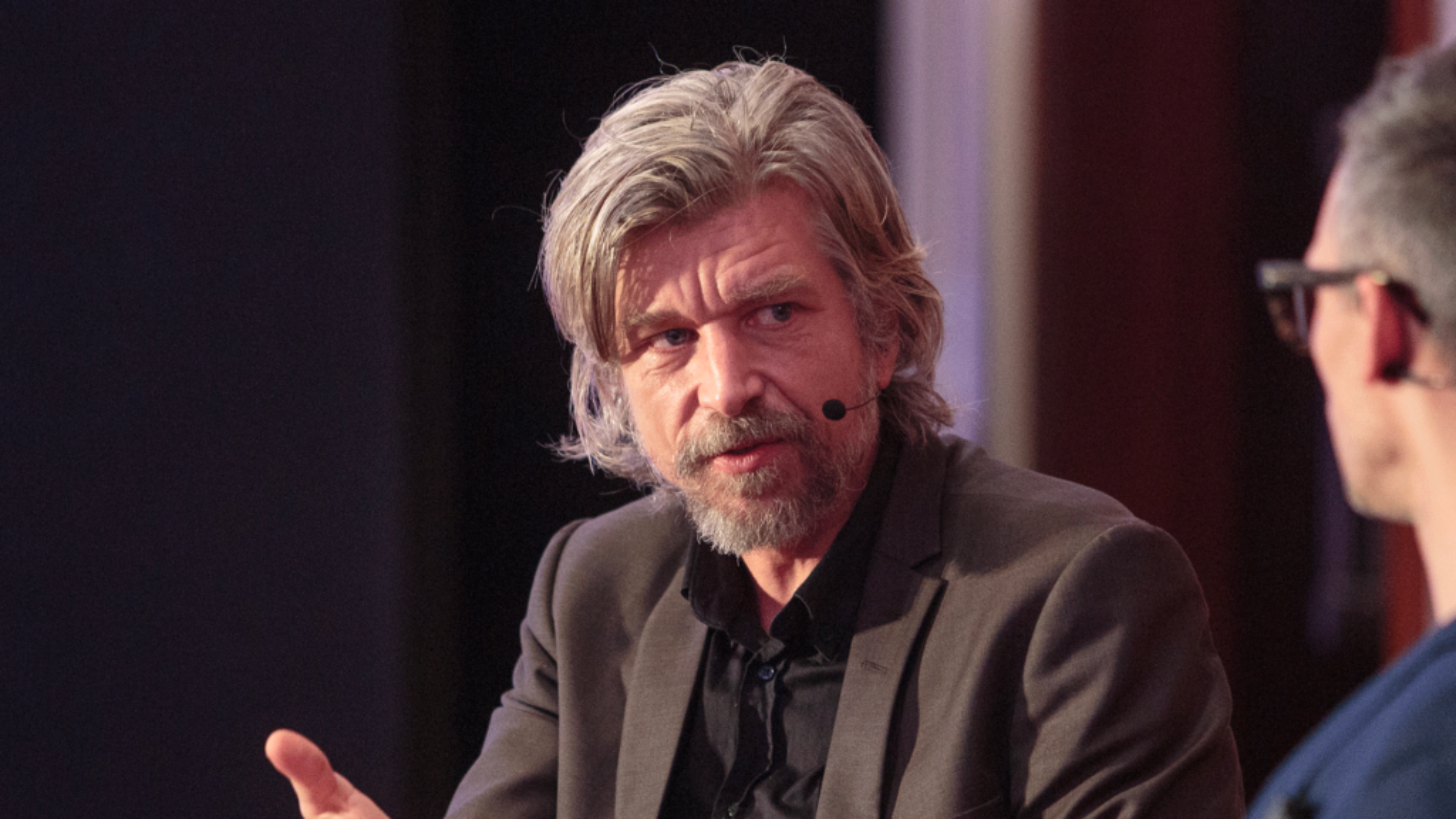Karl Ove Knausgaard The Alchemist of the Ordinary