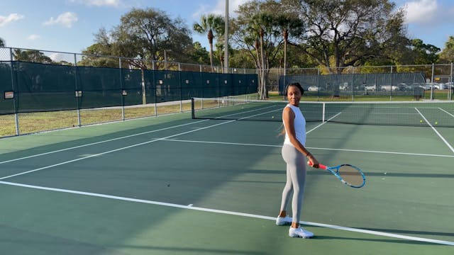 First Lesson with Chrys | Forehand & ...