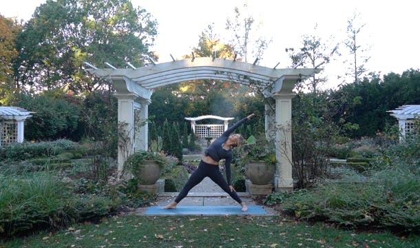 Yoga in the Garden- Vinyasa Yoga in t...