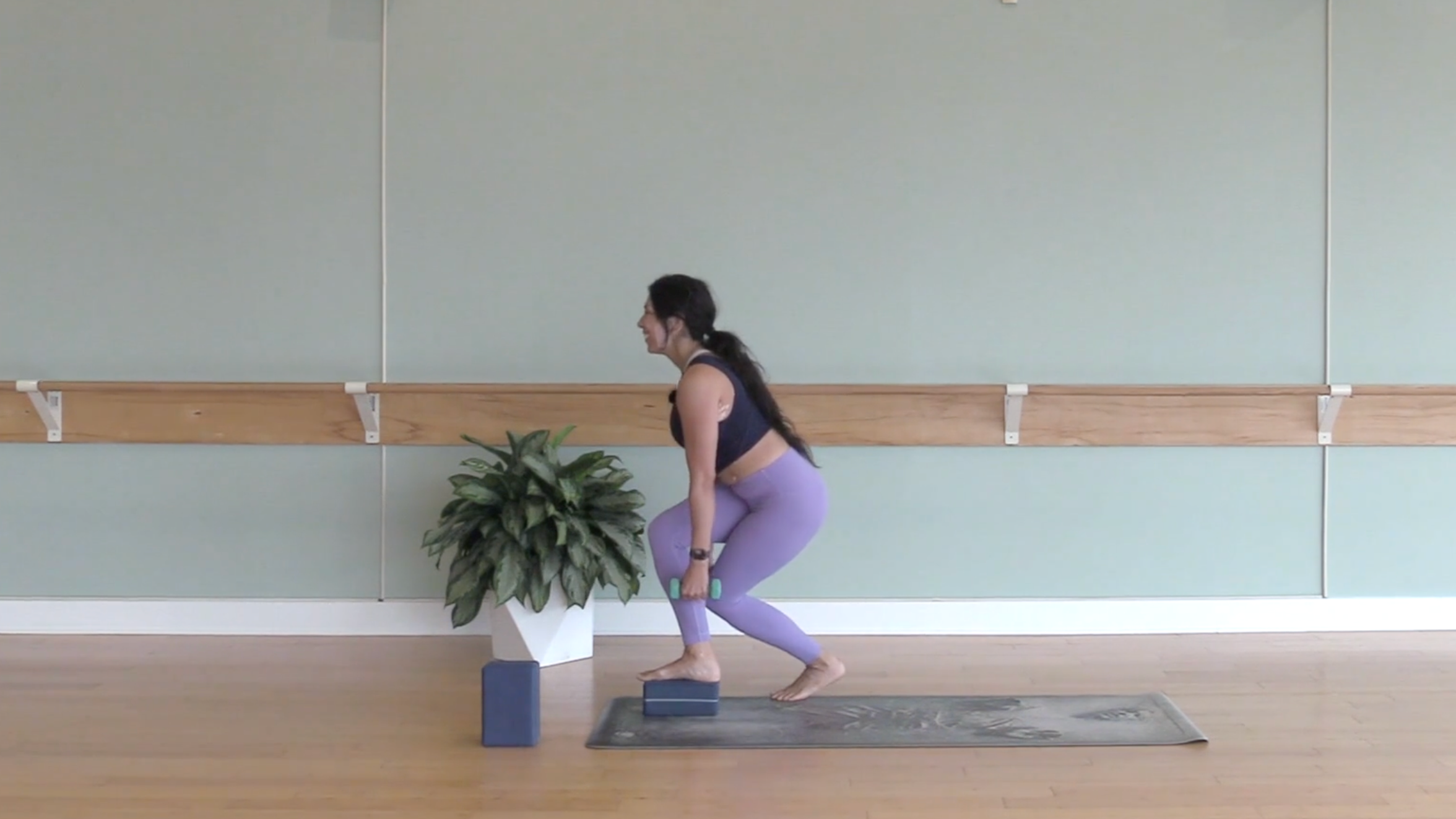 Sculpting Strength- Yoga Sculpt w/ Yvonne (Level 1/2)