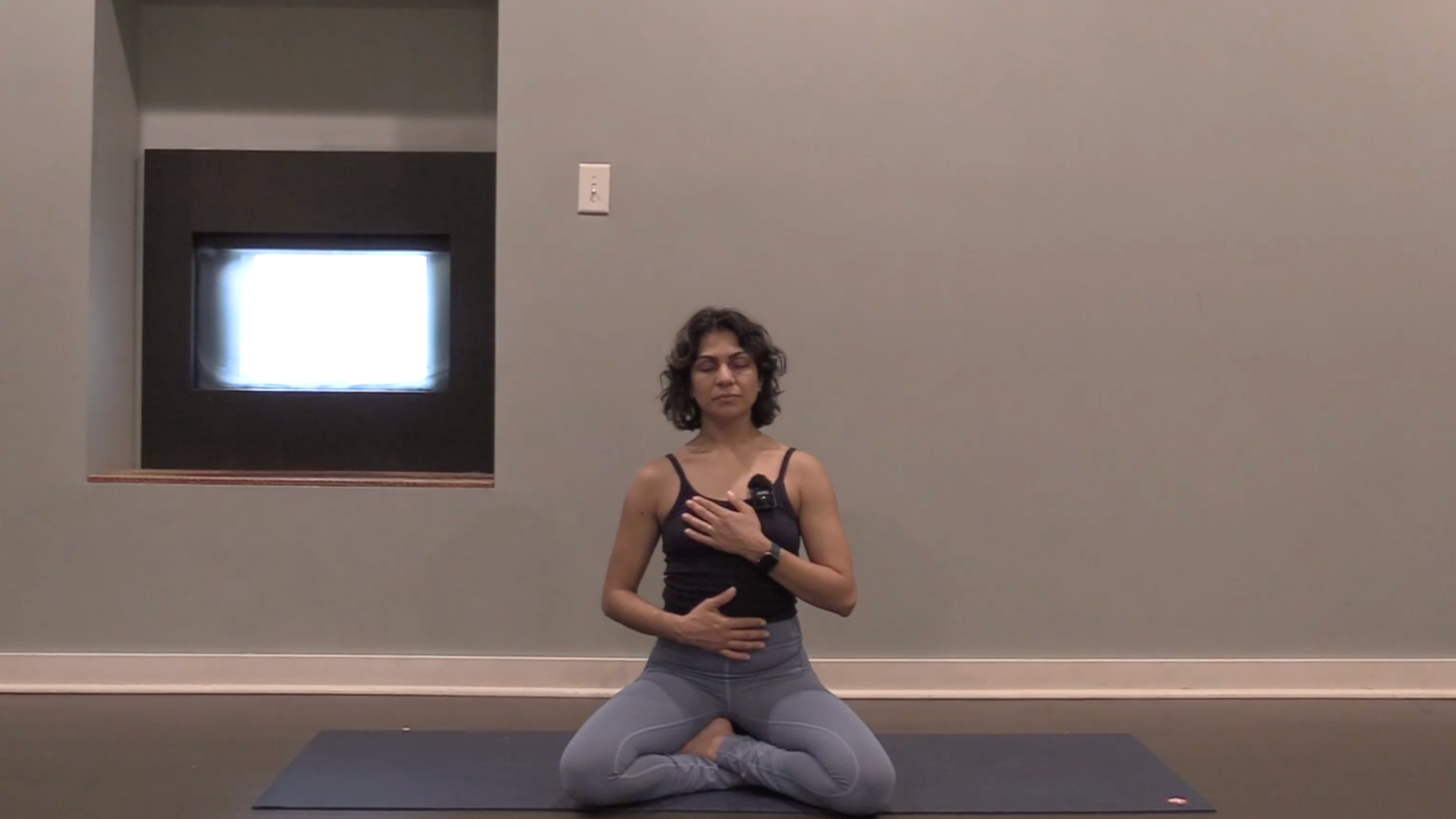 9 Minutes of Mindfulness- Pranayama w/ Purvi (All Levels)