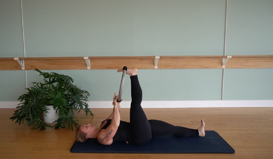 Seated Ring Sequence- Pilates Mat w/  Glenna (Level 2)