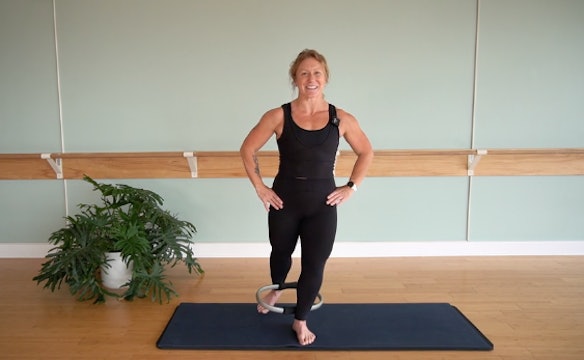 Standing Ring Sequence- Pilates Mat w/ Glenna (Level 2)