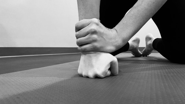 How do I fix that? Arms, Wrists, and Elbows w/ Brittany K. (All Levels)