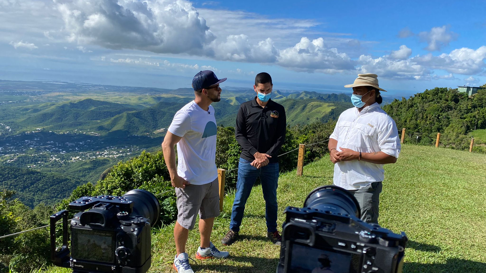 El Trip de McConnie S2 Ep6 - Isla Verde, Carolina, Piñones