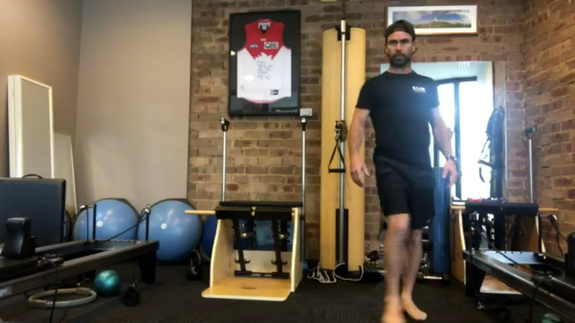 Hip and knee program