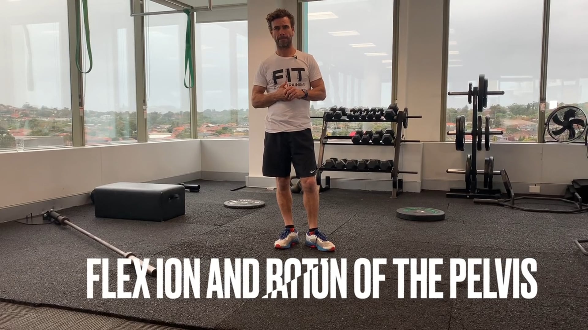 Don't hurt your back squatting! know your hips and how to mobilise them