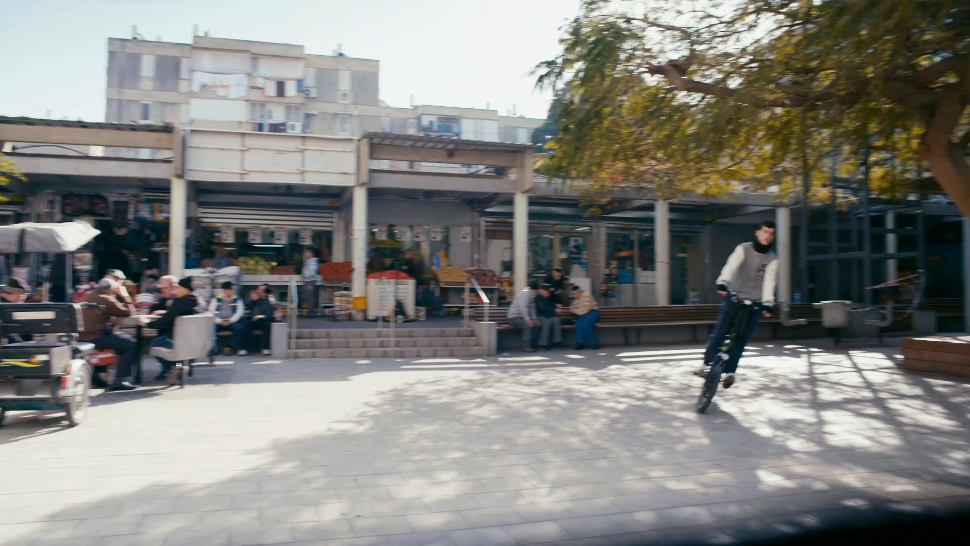 Where Do You Live? - Season 2, Episode 2