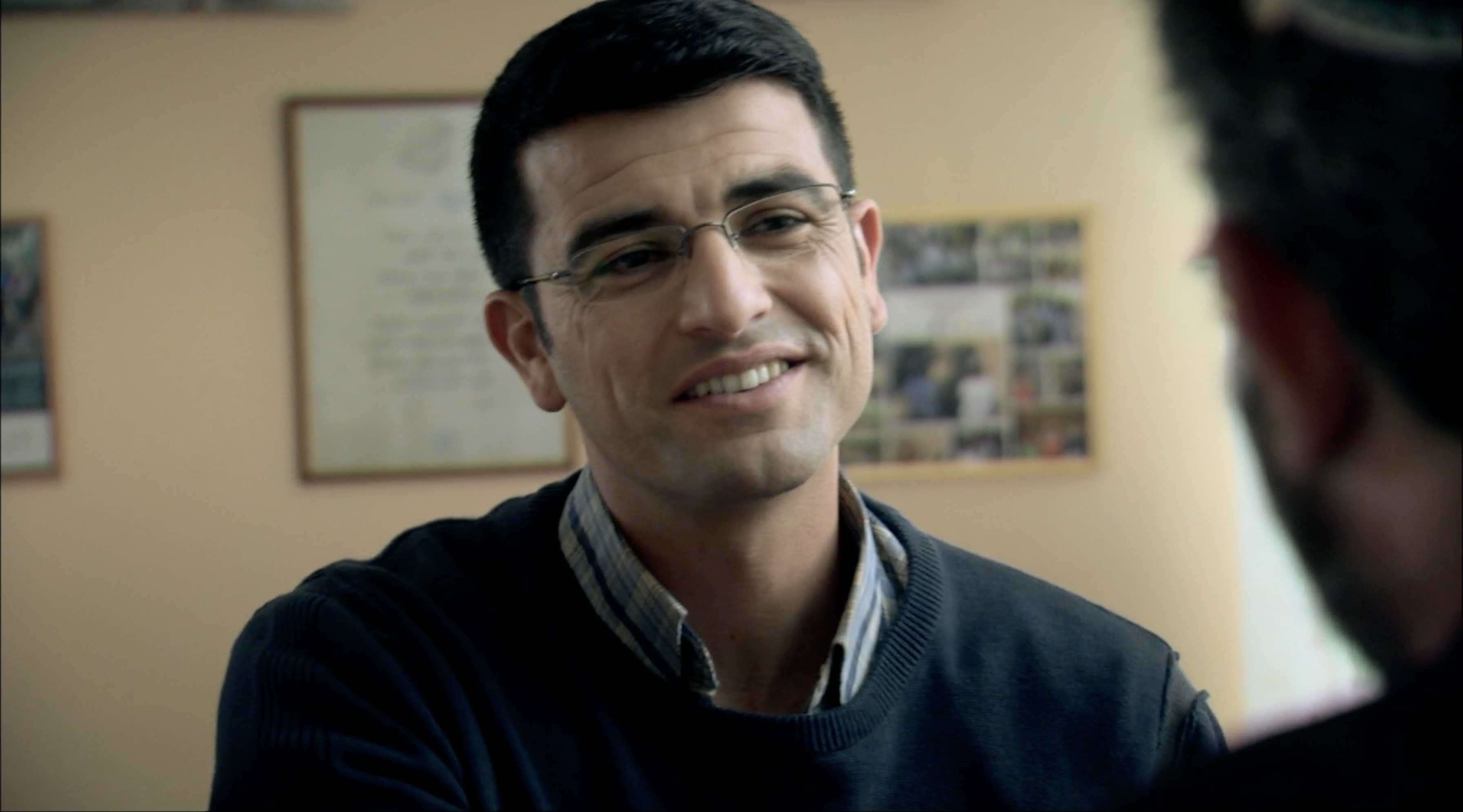 Srugim - Season 3, Episode 4 - Venezuela