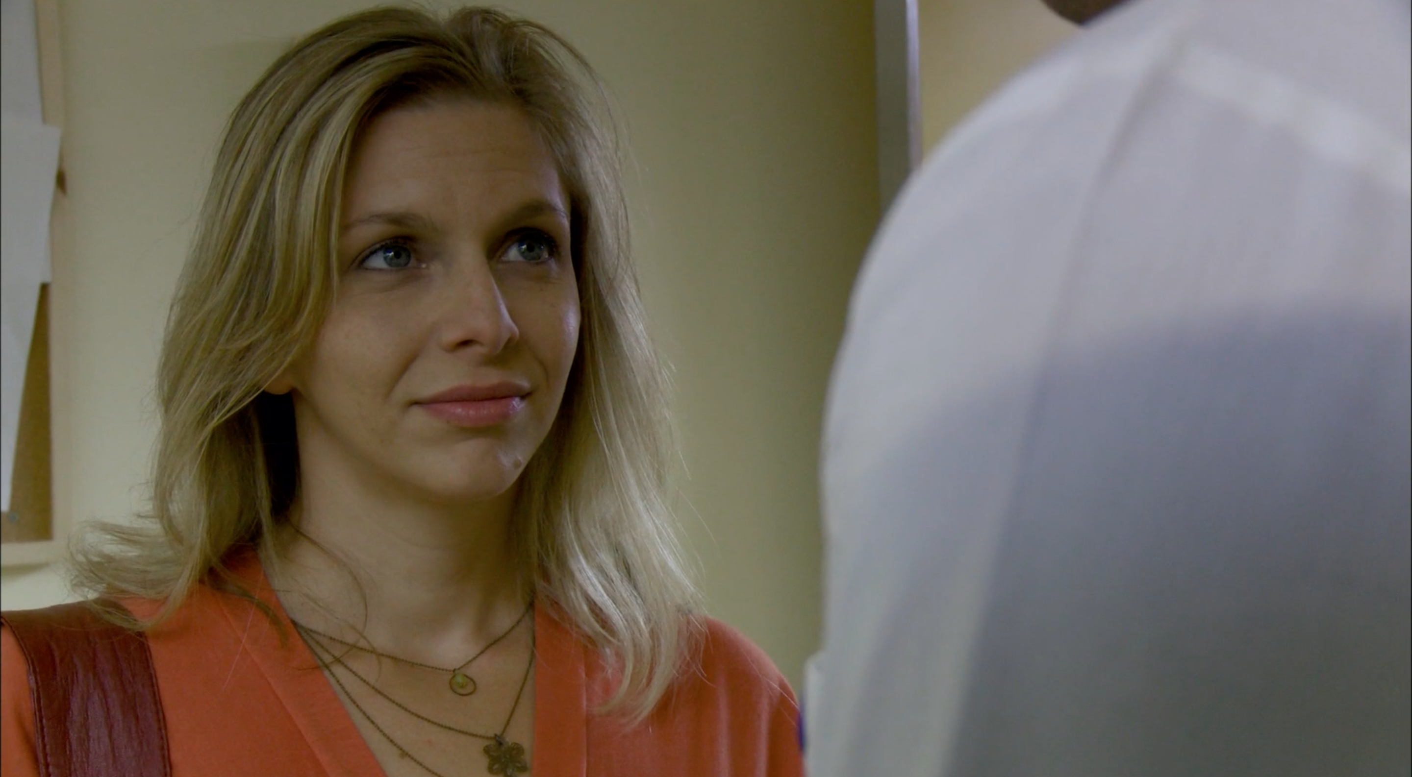 Srugim - Season 2, Episode 12 - Reserves