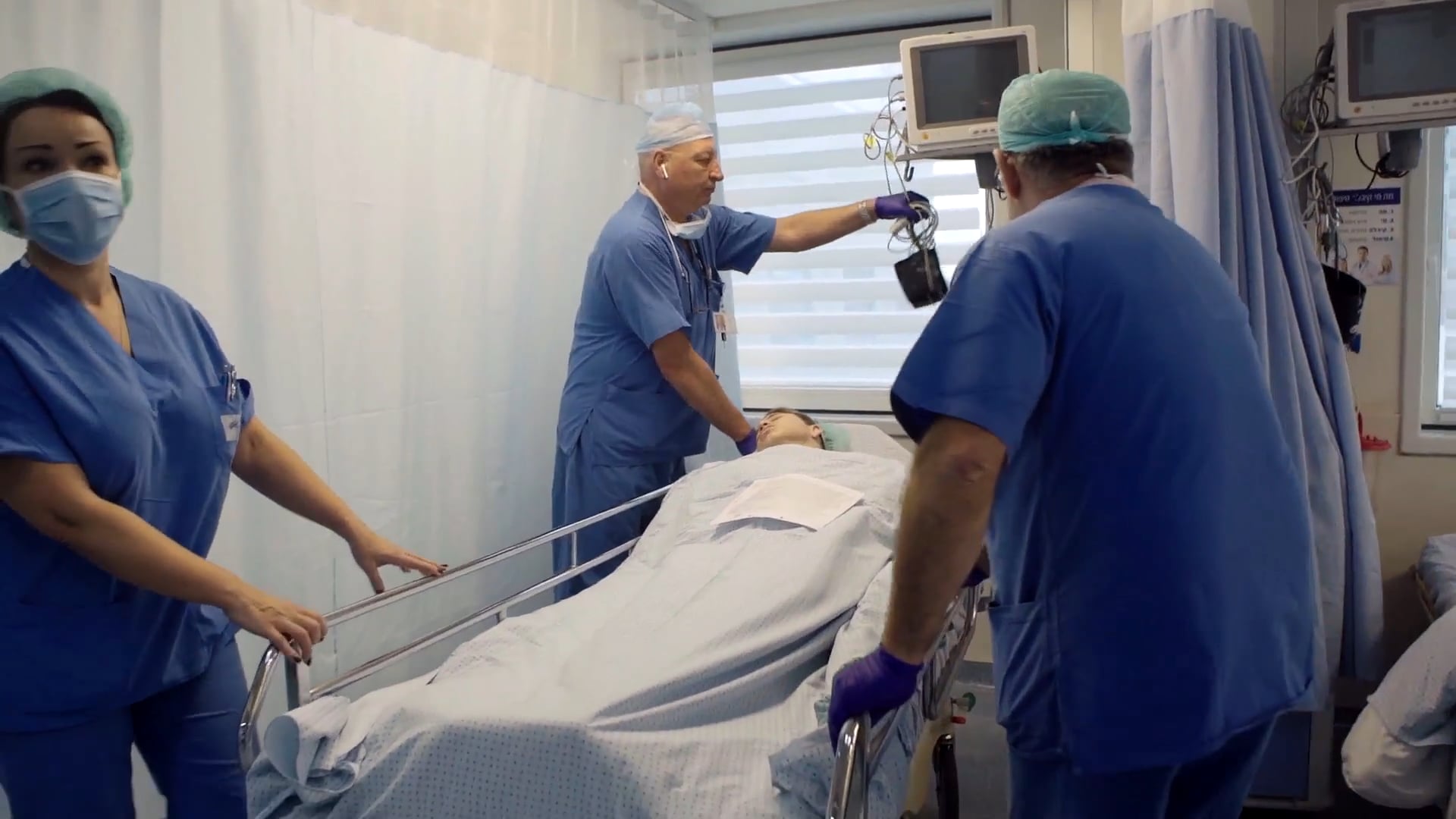 Transkids - Episode 4 - Blessed Is He Who Has Made Me