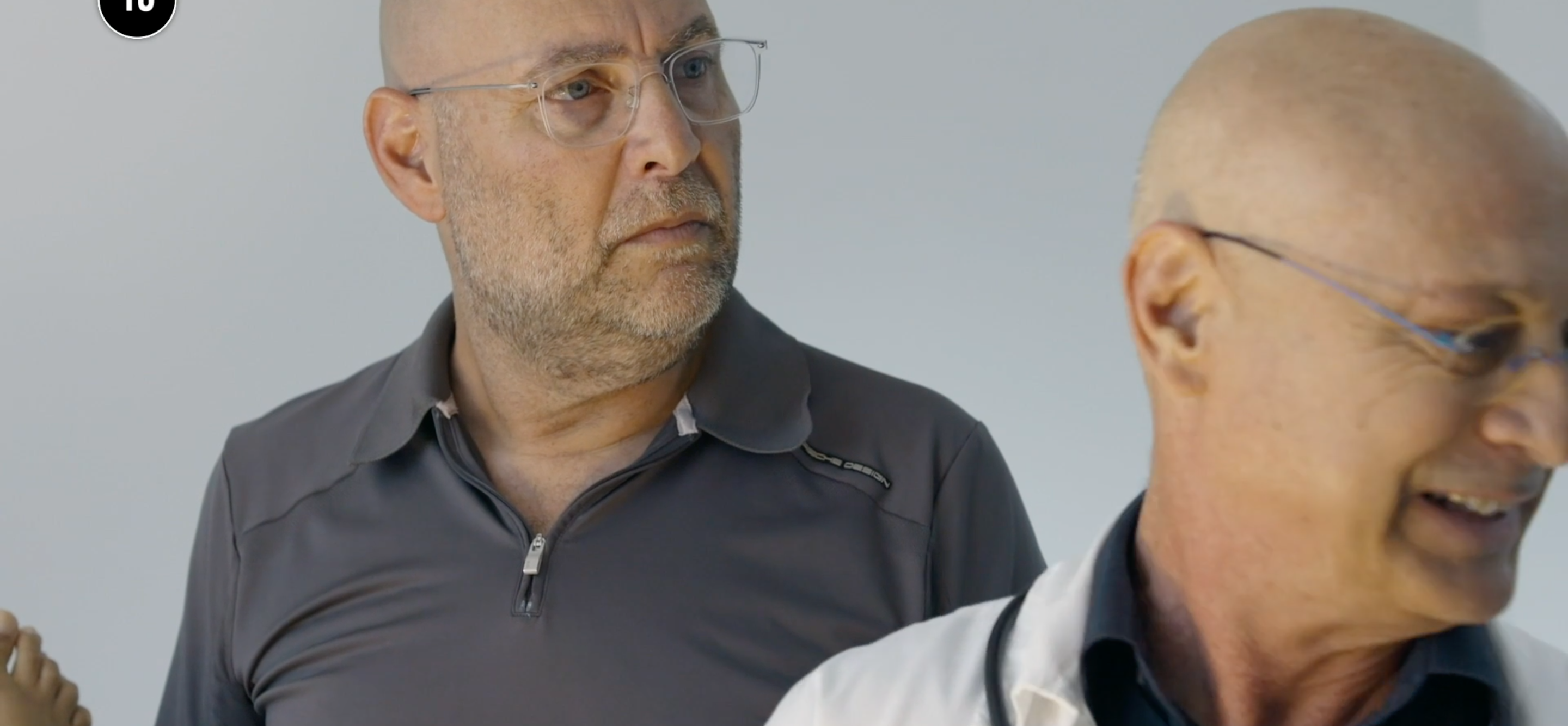 My Life in 60 Seconds - Season 2, Episode 6 - Baby-Bus