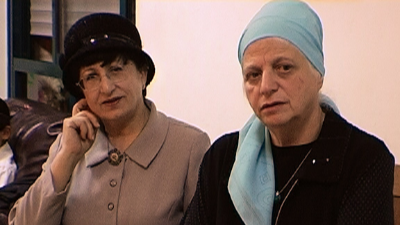 HAREDIM - Episode 2 - The Rabbi's Daughter & The Midwife