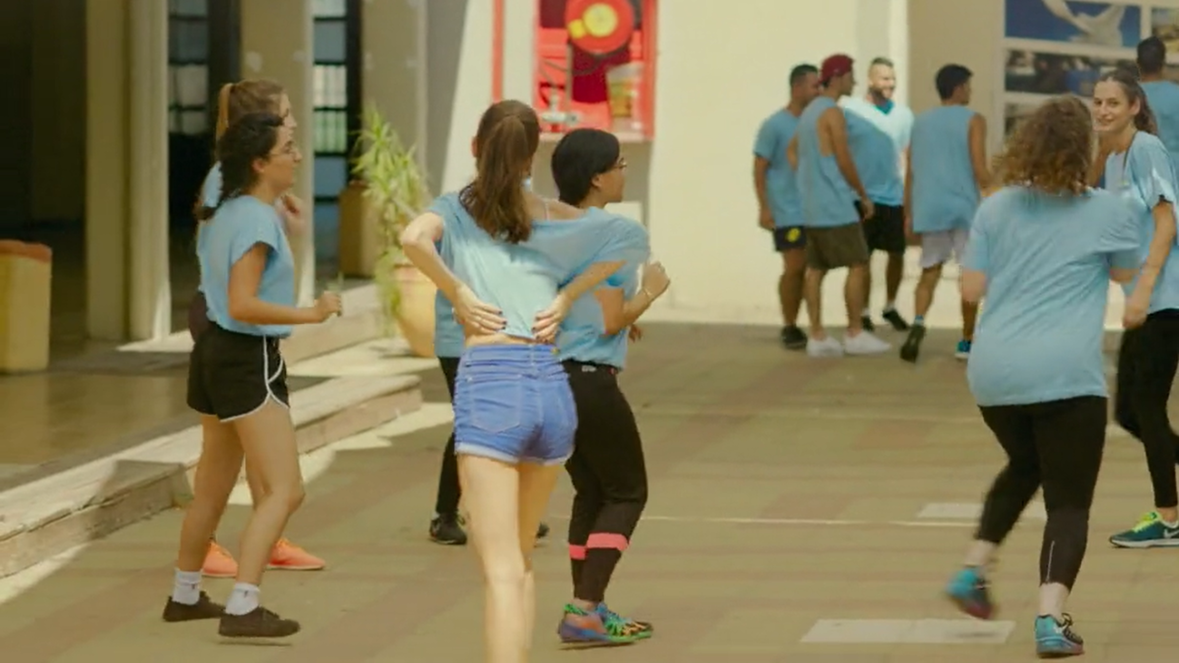 DUMB - Season 1, Episode 23 - Dirty Business