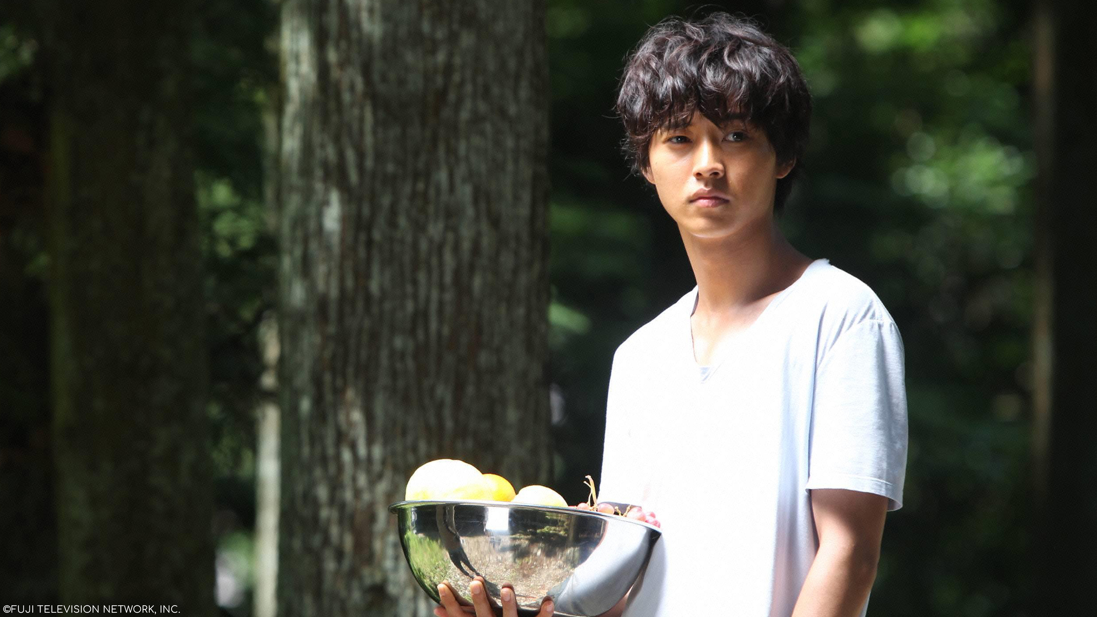 S1E4: A Girl & Three Sweethearts