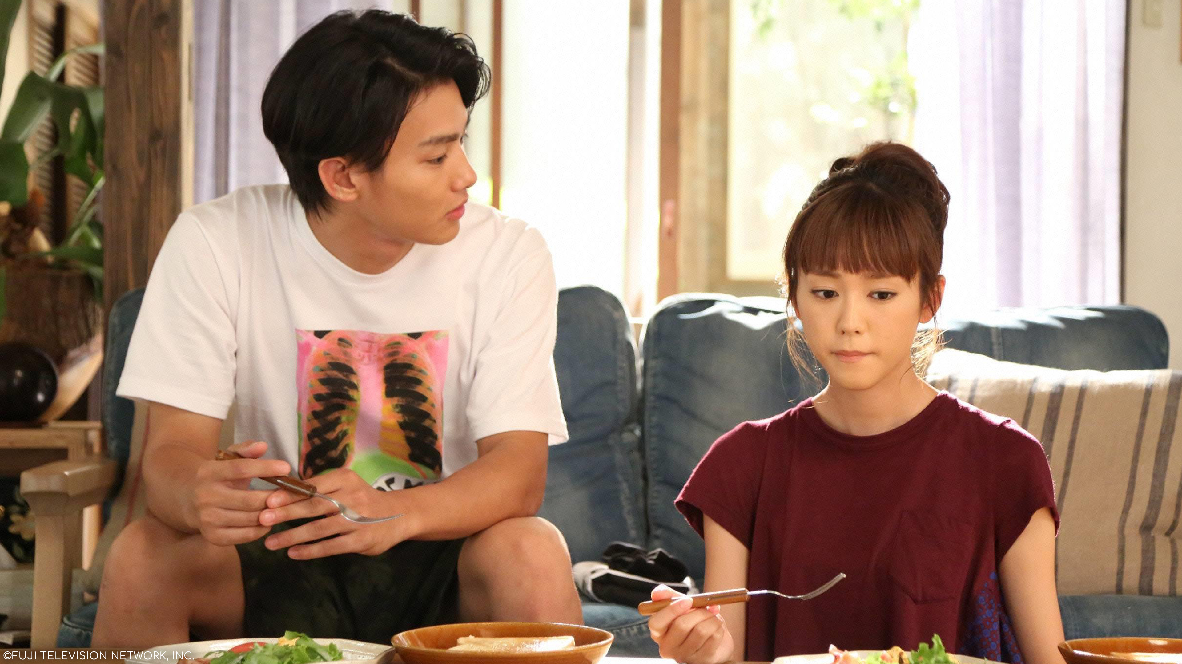 S1E9: A Girl & Three Sweethearts