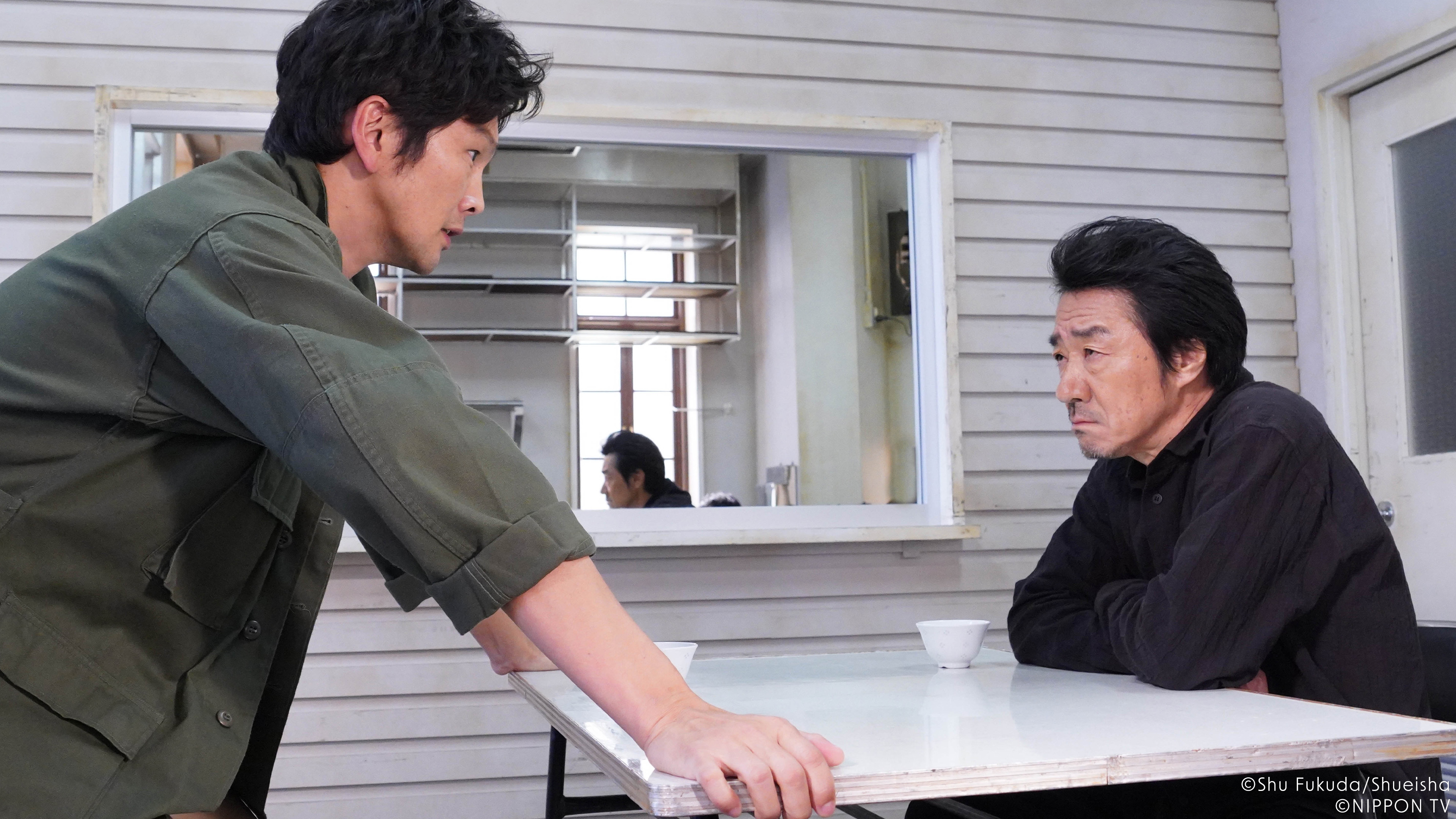 S1E8: Cops 'n Robbers