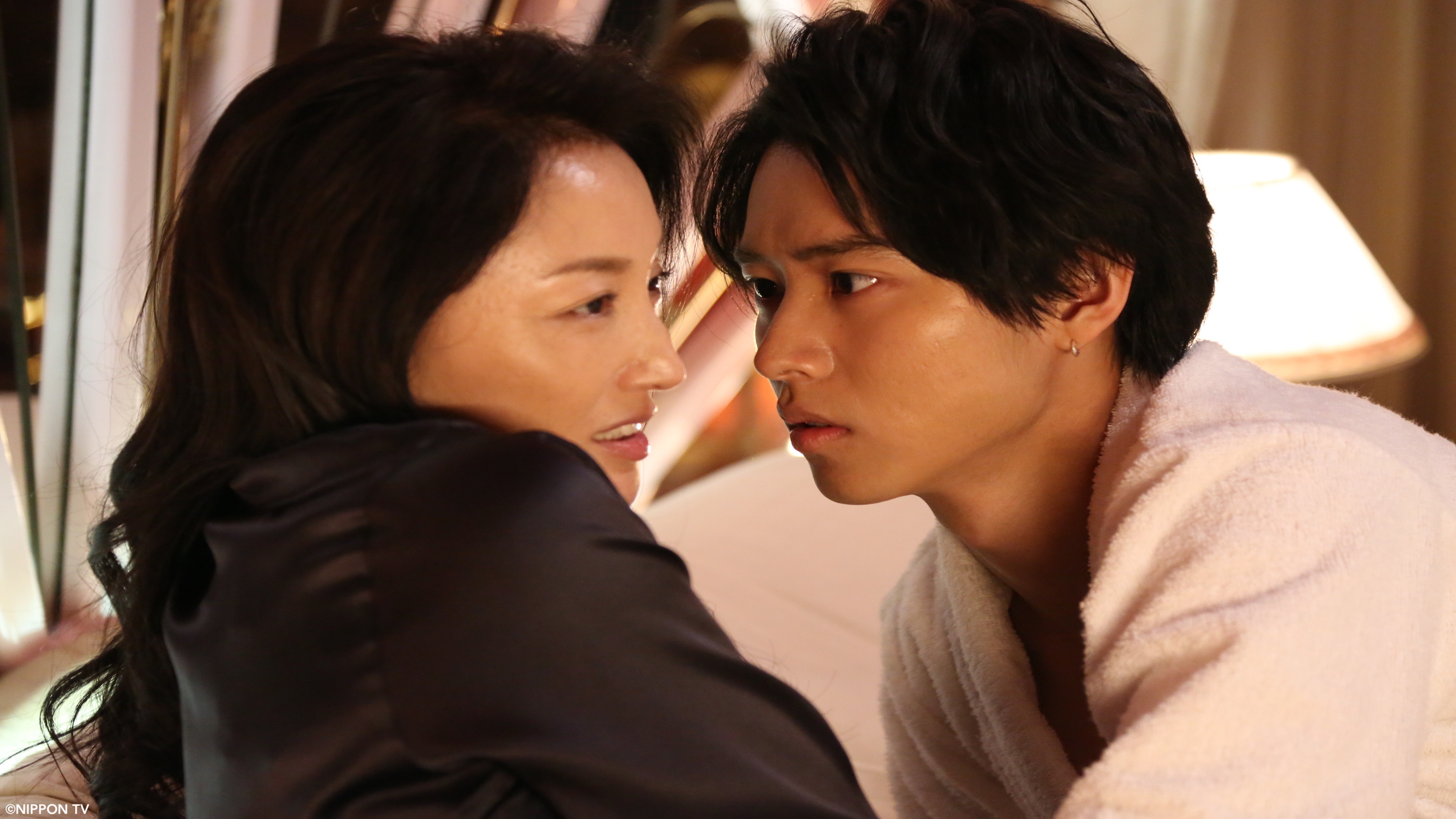 S1E1: Kiss that Kills