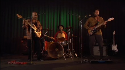 Jam Tracks and Music Backing Tracks for Musicians to Play with a Band Video