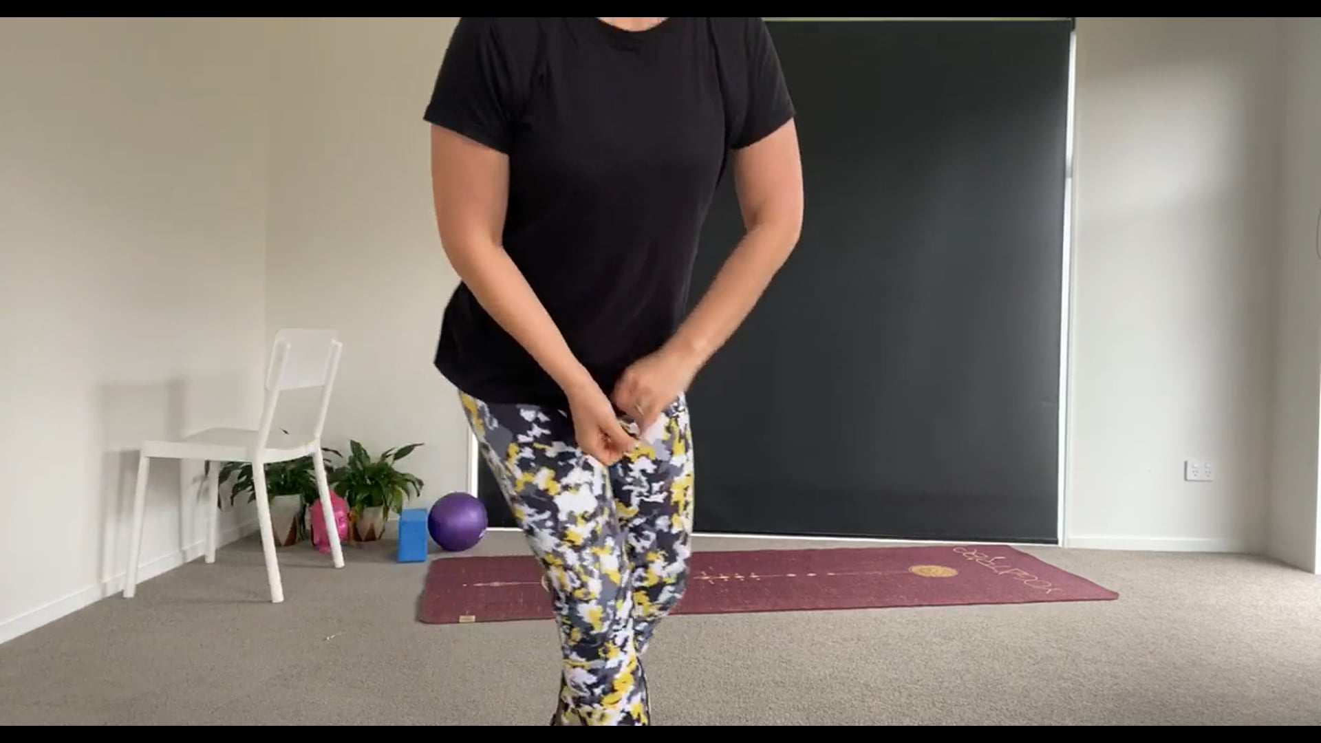 3rd Chakra Barre Class i.e. CORE! 