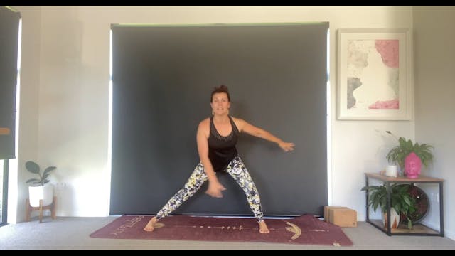 Hatha / Vinyasa - 15 minute rejuvenator