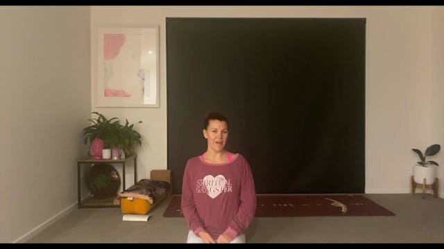 Pregnancy friendly Hatha flow (but gr...